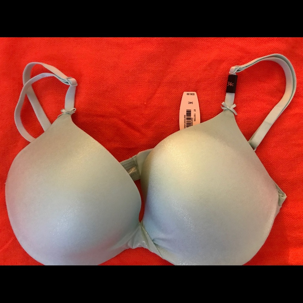 Victoria’s Secret push up bra